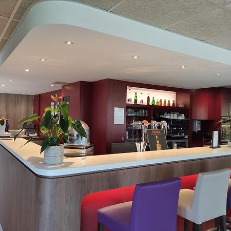 Campanile Sable-Sur-Sarthe Vion Hotel Exterior photo